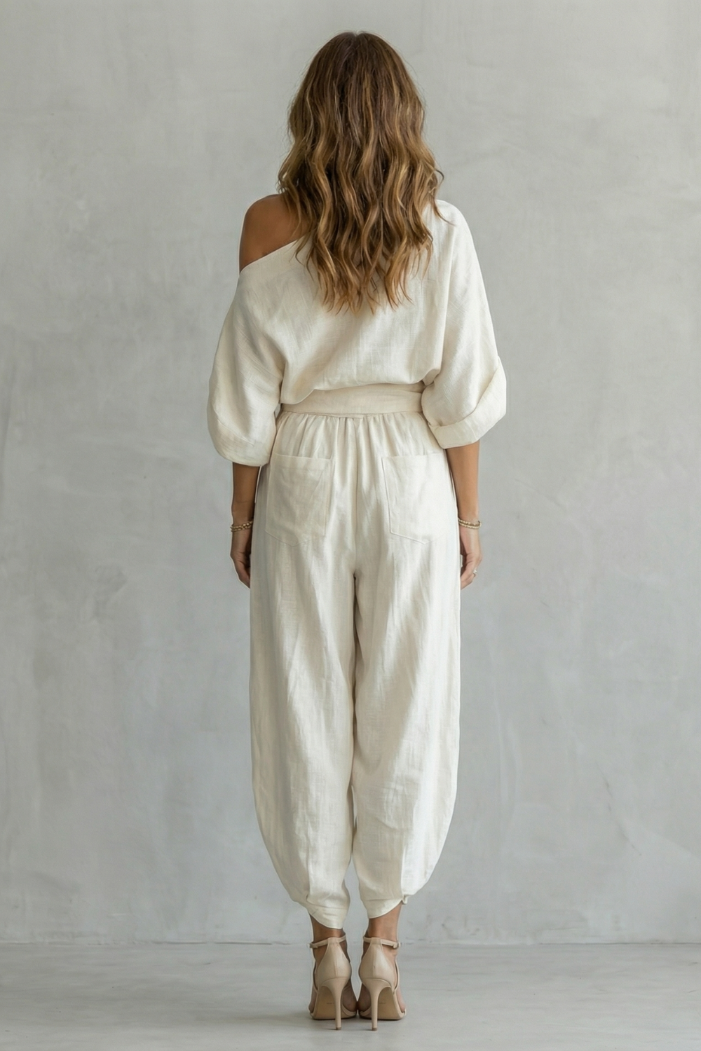 Araminta | Linen Two-Piece Set Cream Off-Shoulder Relaxed Fit for Women