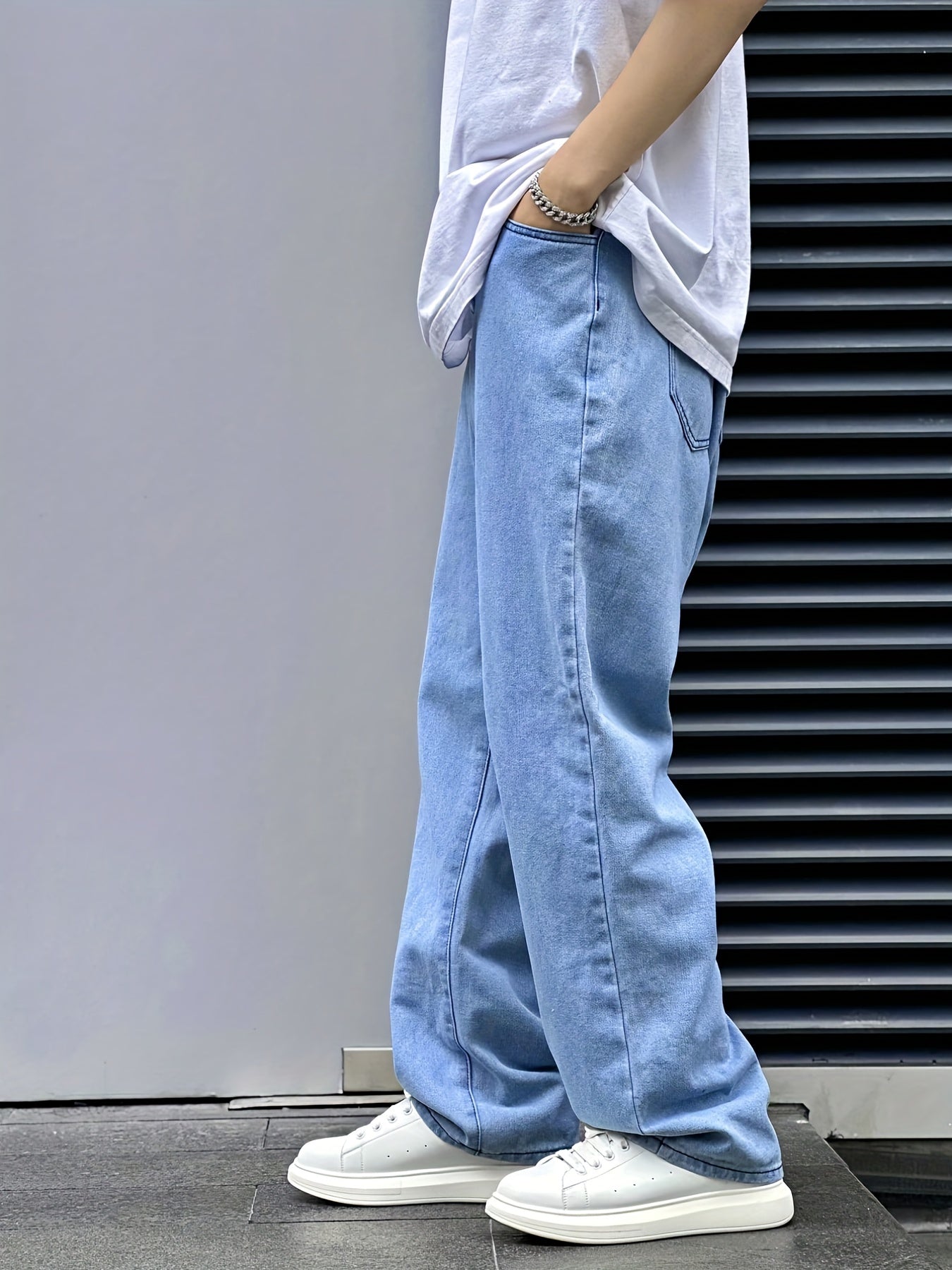 Selwyn | Wide-Leg Jeans Light Blue Denim Relaxed Fit for Men