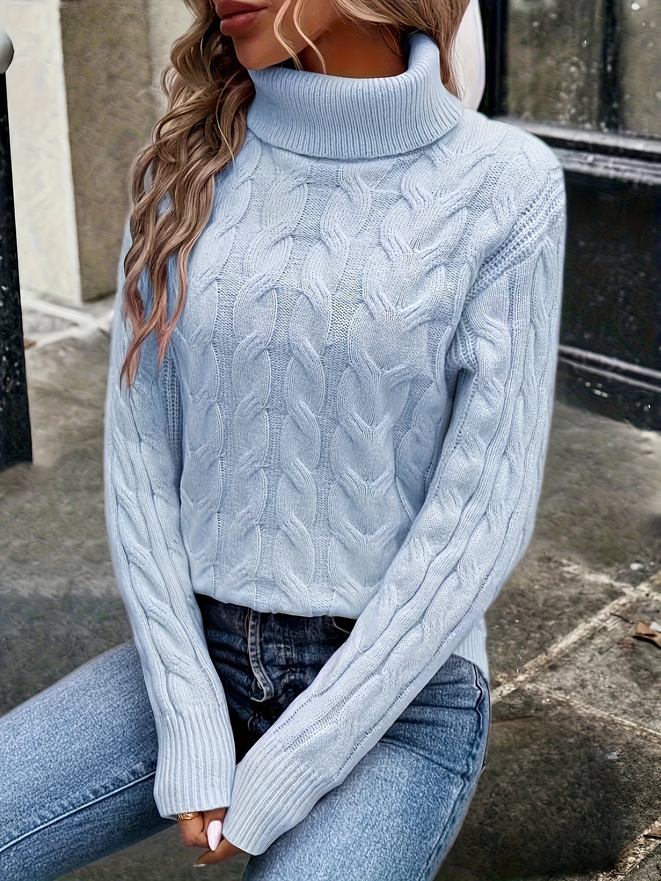 Olwen | Sweater Red Cable-Knit Turtleneck for Women