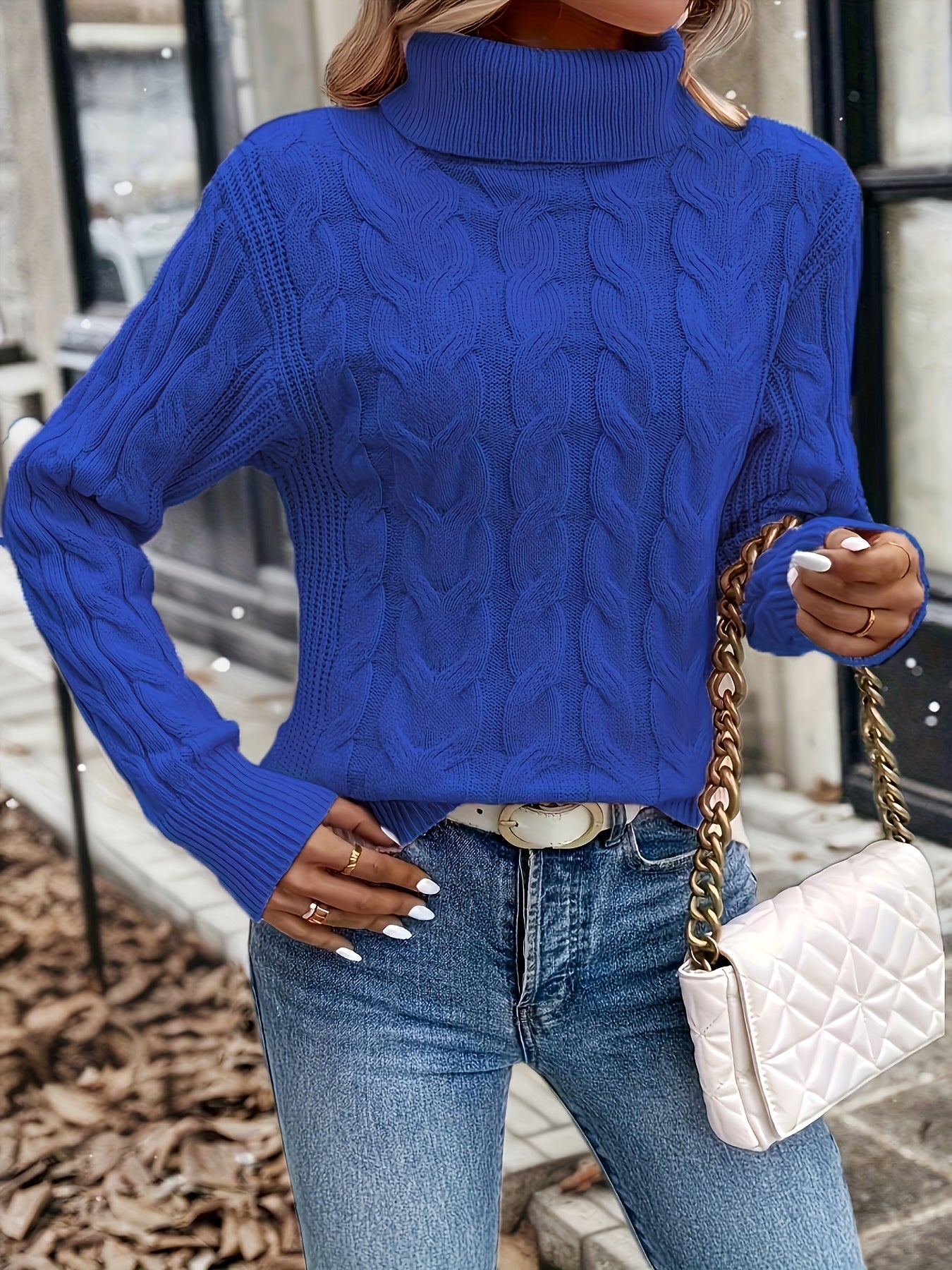 Olwen | Sweater Red Cable-Knit Turtleneck for Women