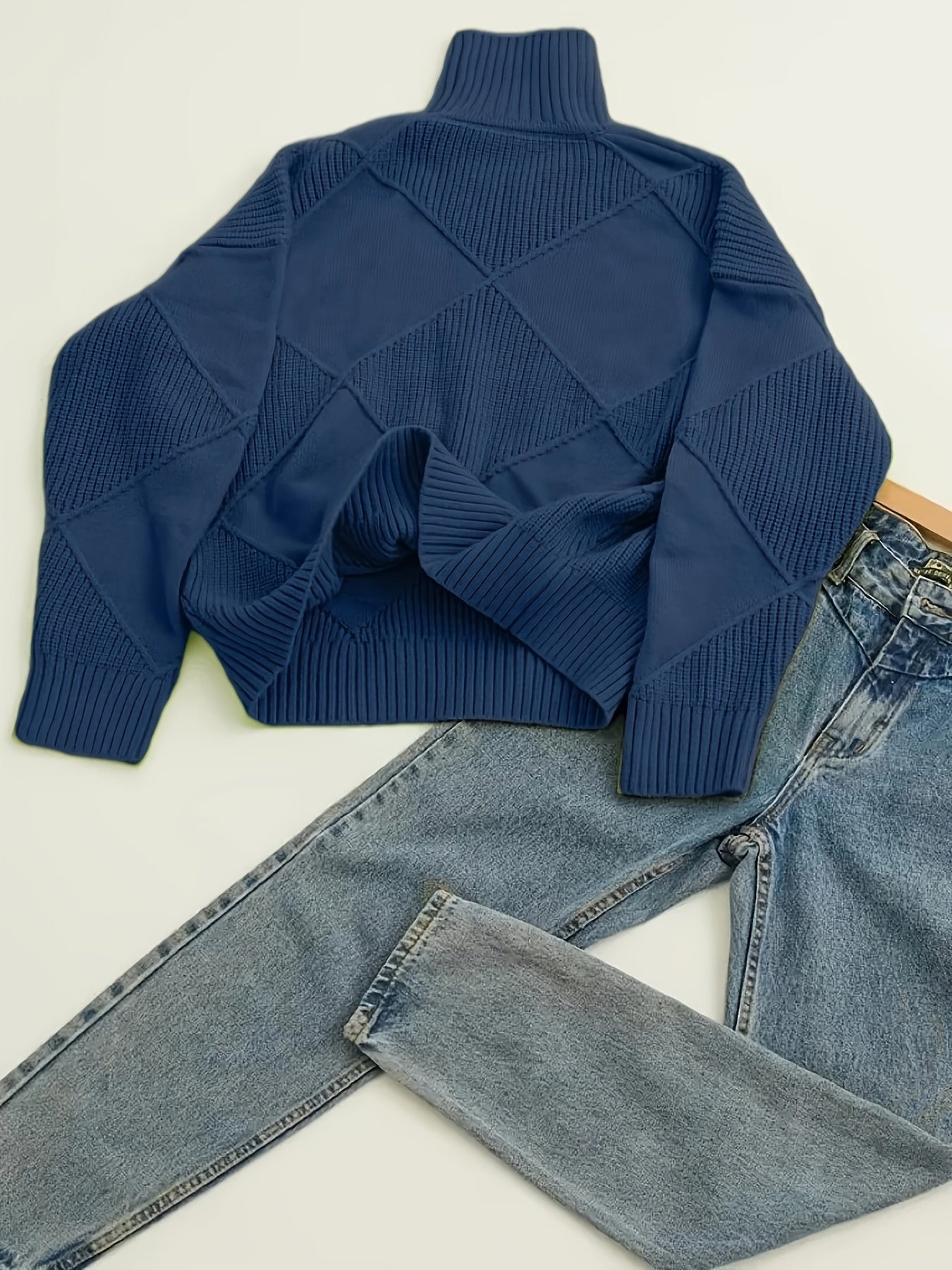 Hebe | Textured Turtleneck Sweater Green Diamond Knit for Women