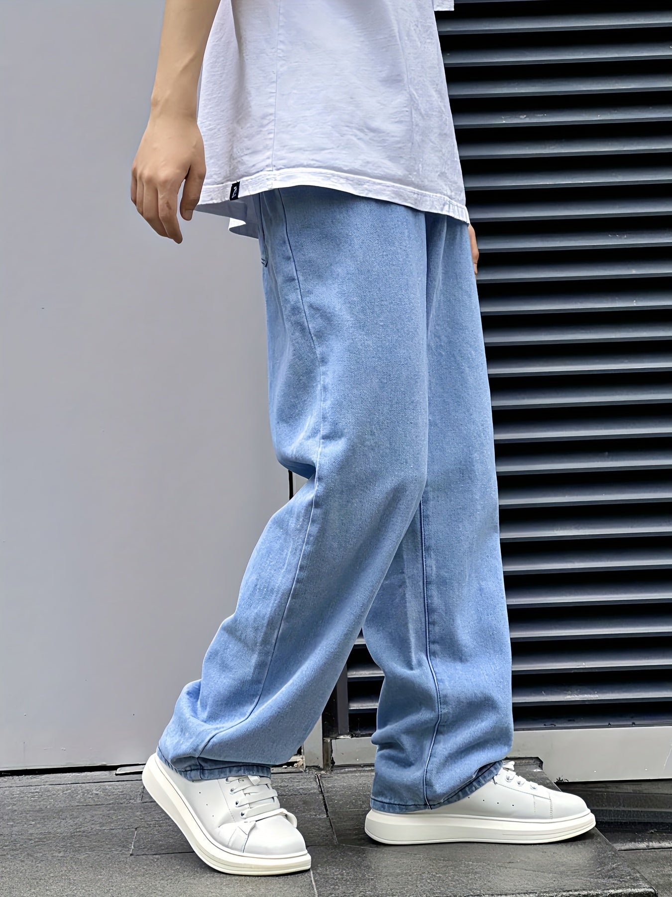 Selwyn | Wide-Leg Jeans Light Blue Denim Relaxed Fit for Men
