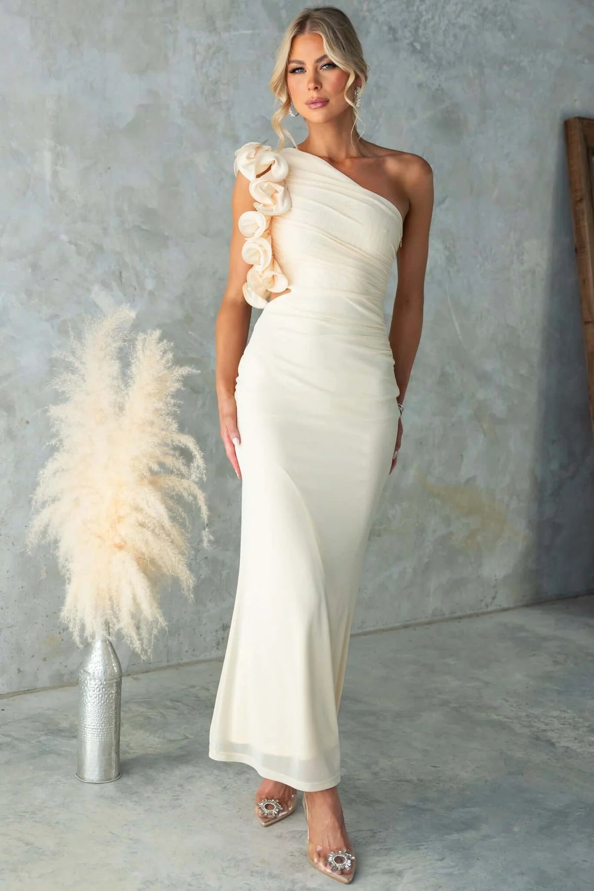 Serena | Maxi Dress Sage Green One-Shoulder Ruffle Detail for Women