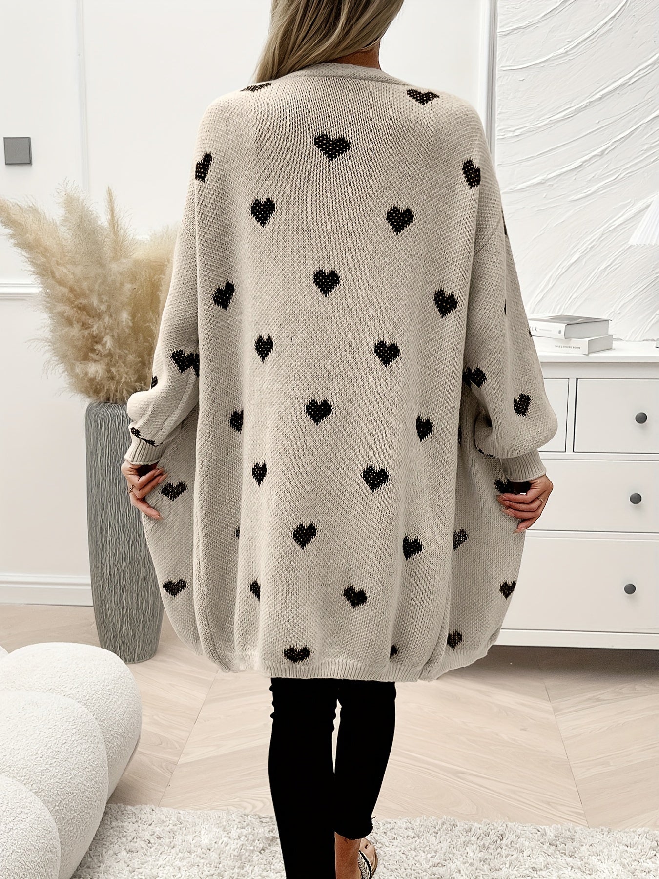 Drusilla | Oversized Cardigan Beige Heart Print Knit for Women
