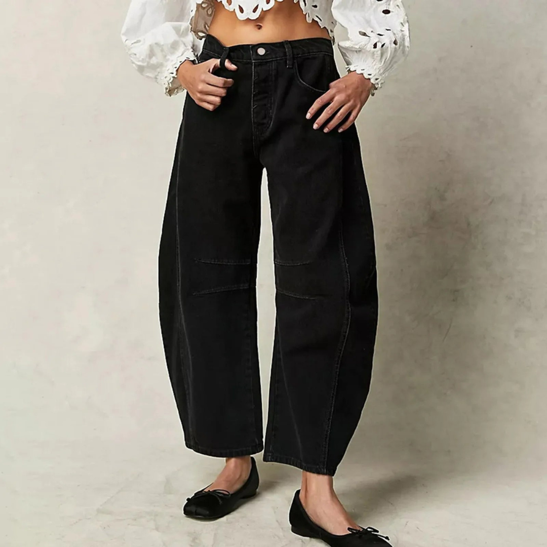 Matilda | Barrel Leg Jeans Light Blue Denim Mid Rise Curved for Women