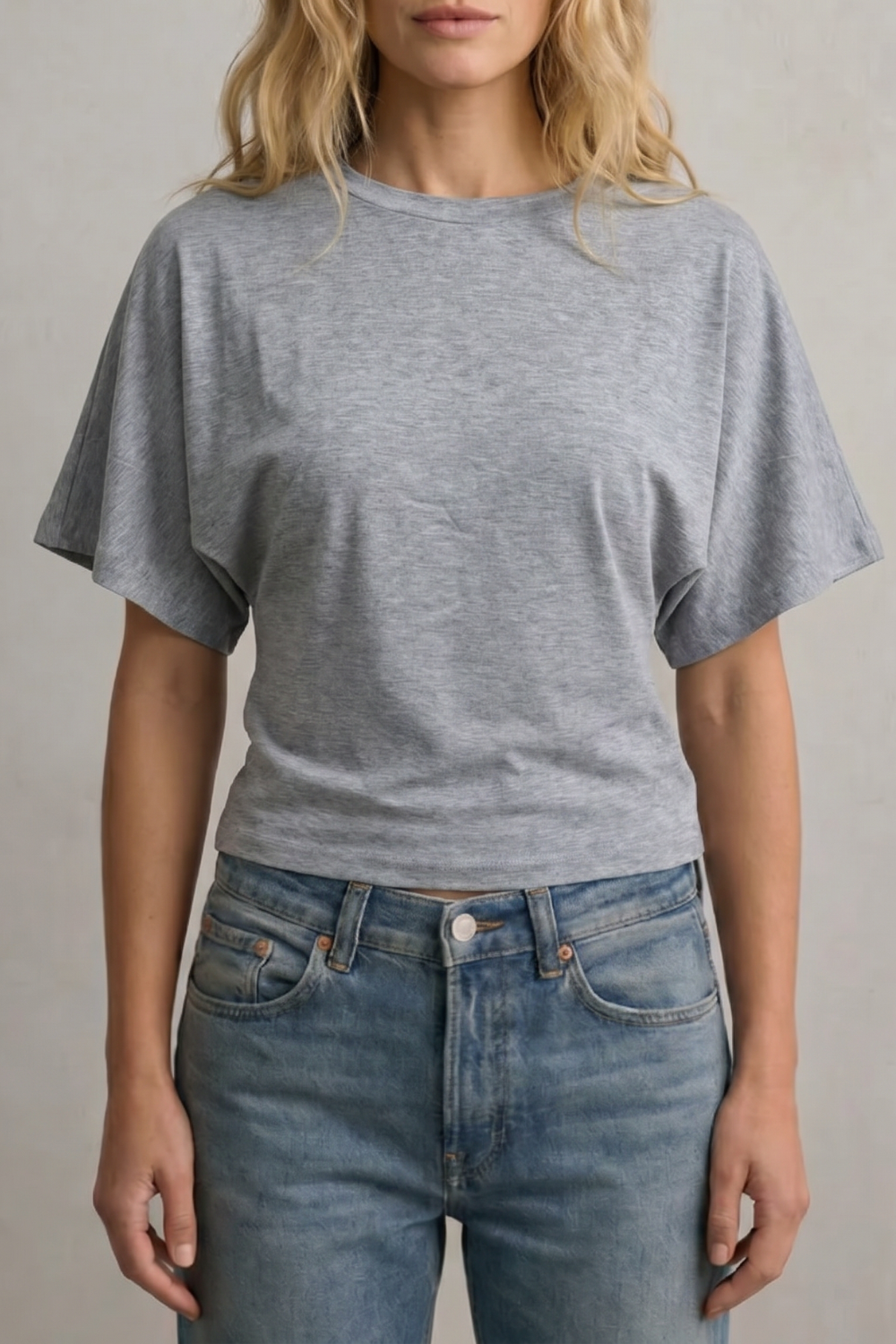 Phoebe | Cropped T-Shirt Black Cotton Round Neck Ruched Waist for Women